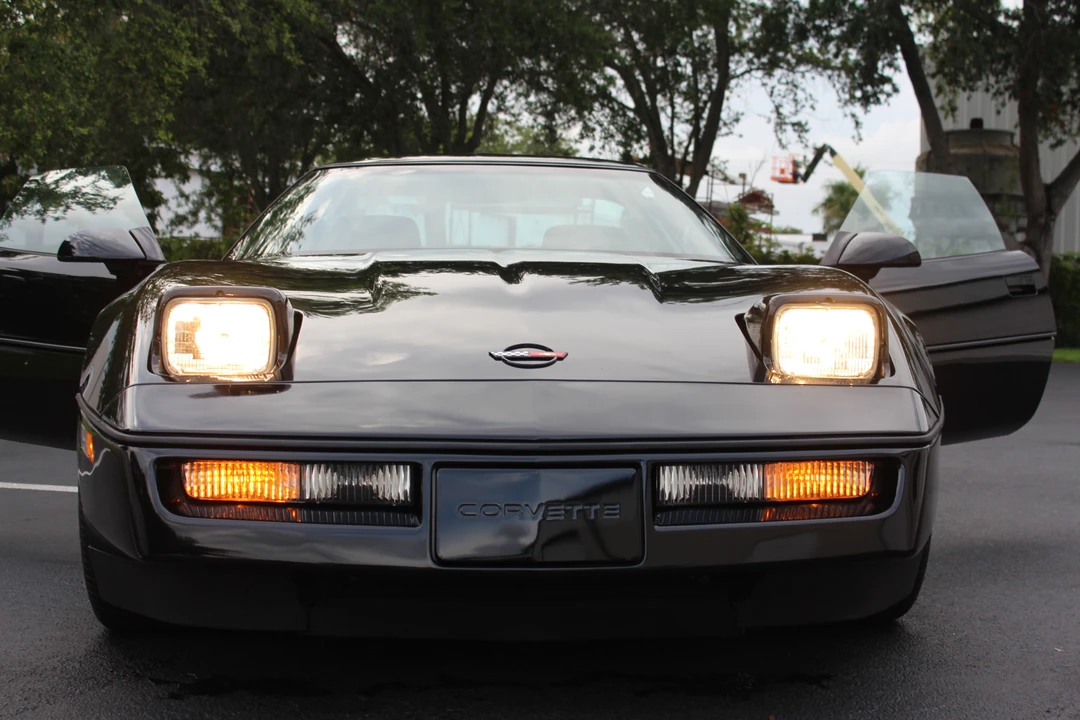 1990 Chevrolet Corvette C4 - Image 5 of 31
