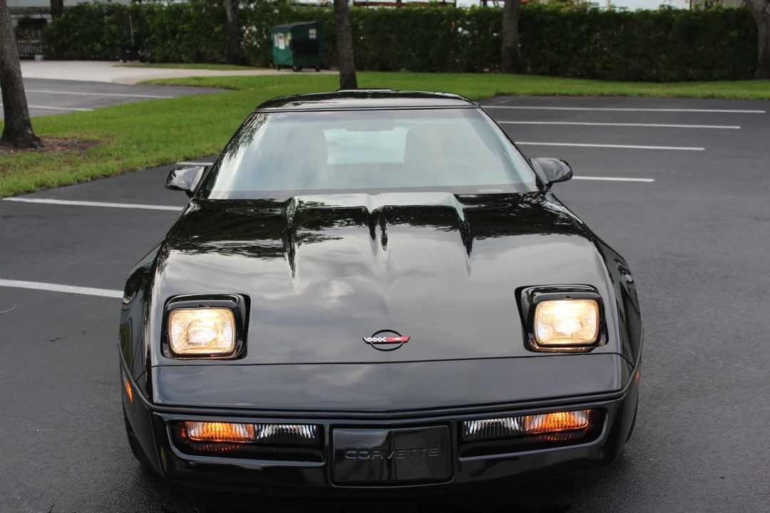 1990 Chevrolet Corvette C4 - Image 4 of 31