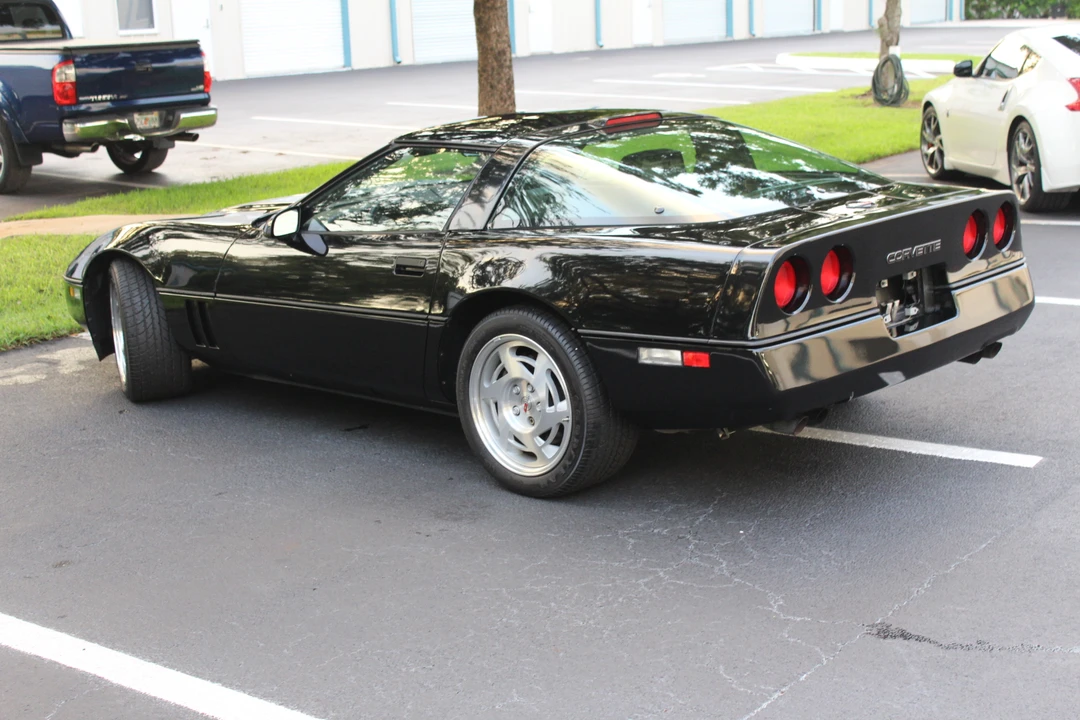 1990 Chevrolet Corvette C4 - Image 31 of 31