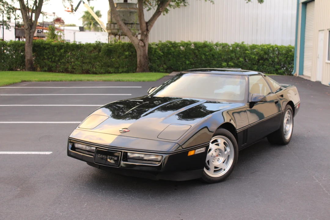 1990 Chevrolet Corvette C4 - Image 20 of 31
