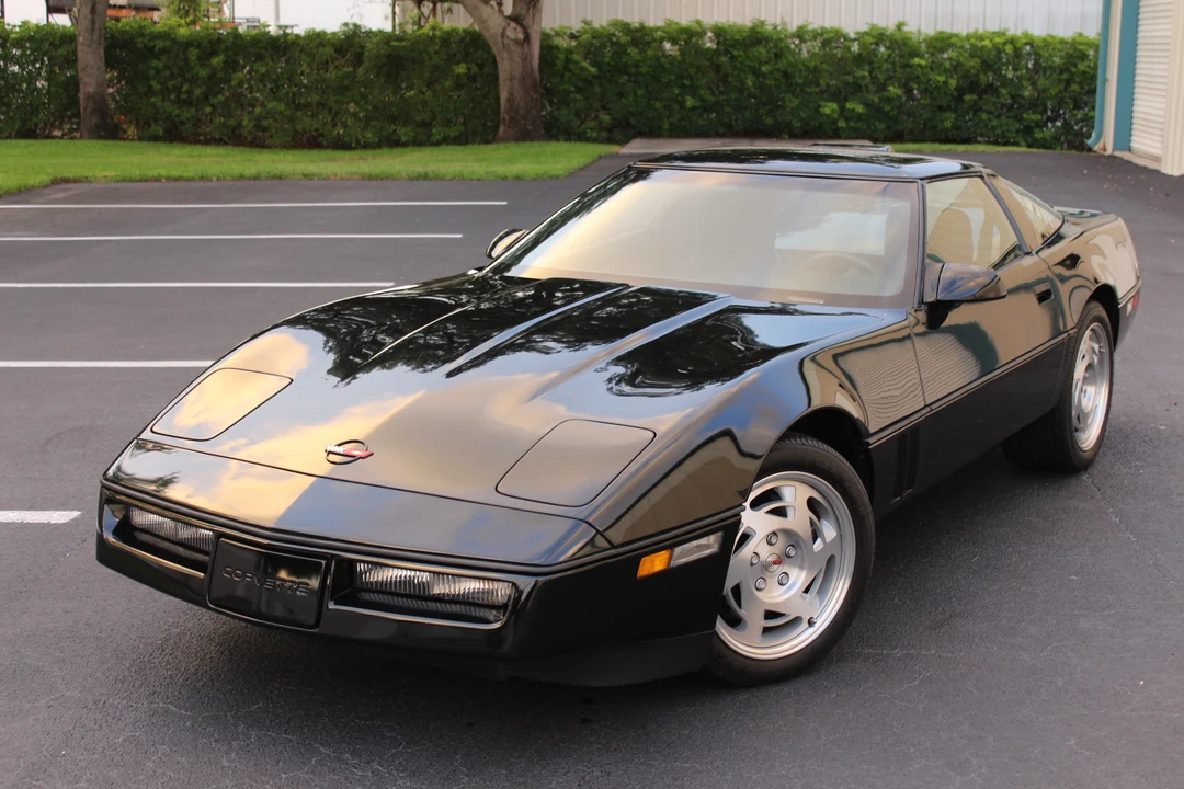 1990 Chevrolet Corvette C4 - Image 26 of 31