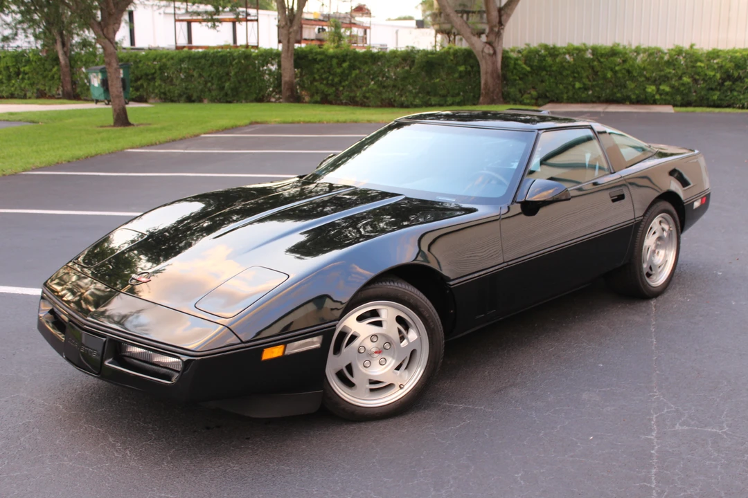 1990 Chevrolet Corvette C4 - Image 27 of 31