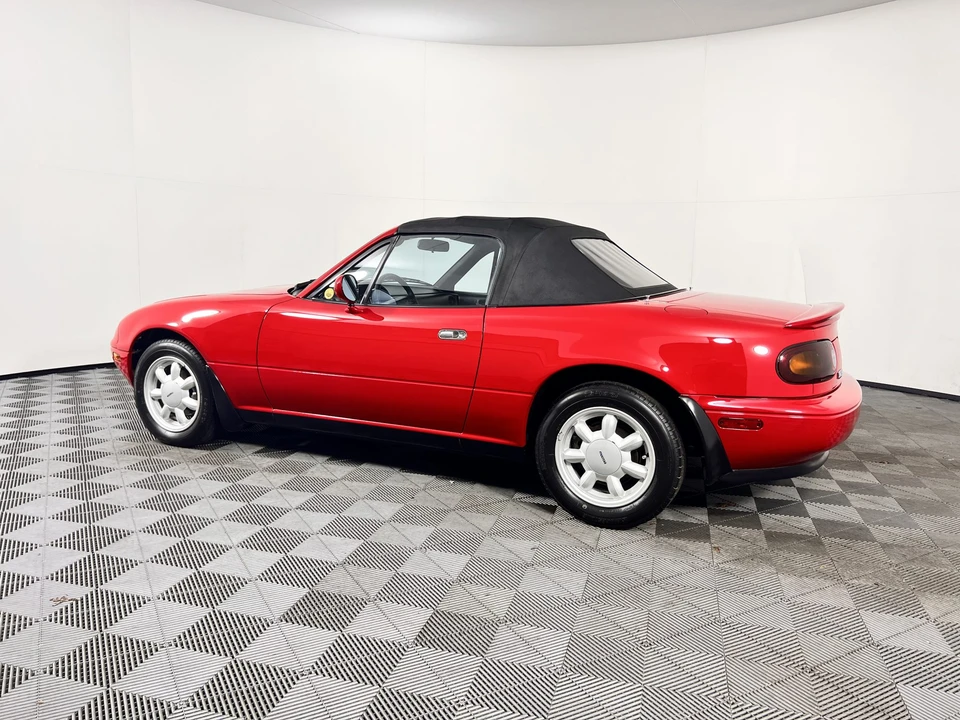 1990 Mazda NA MX-5 Miata - Image 30 of 31