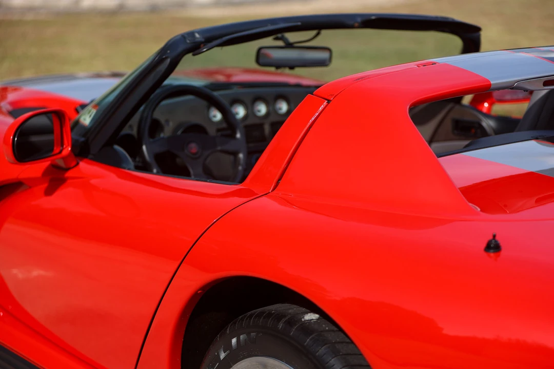 1993 Dodge Viper 1st Gen - Image 26 of 31