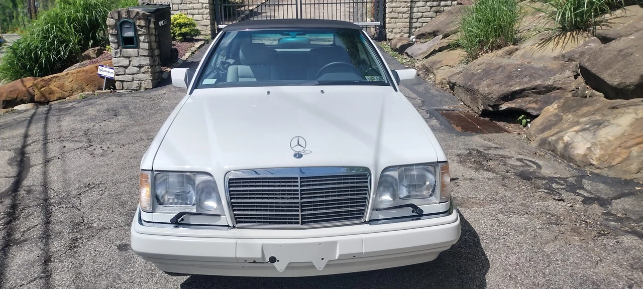 1995 Mercedes-Benz W124 E-Class - Image 30 of 31