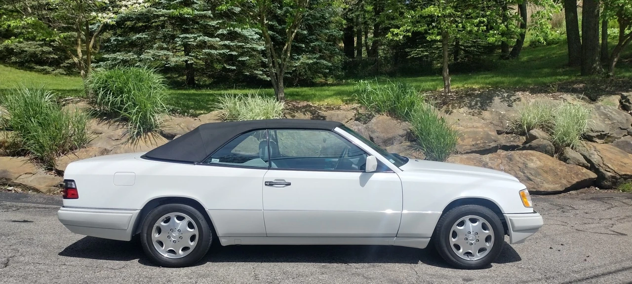 1995 Mercedes-Benz W124 E-Class - Image 23 of 31