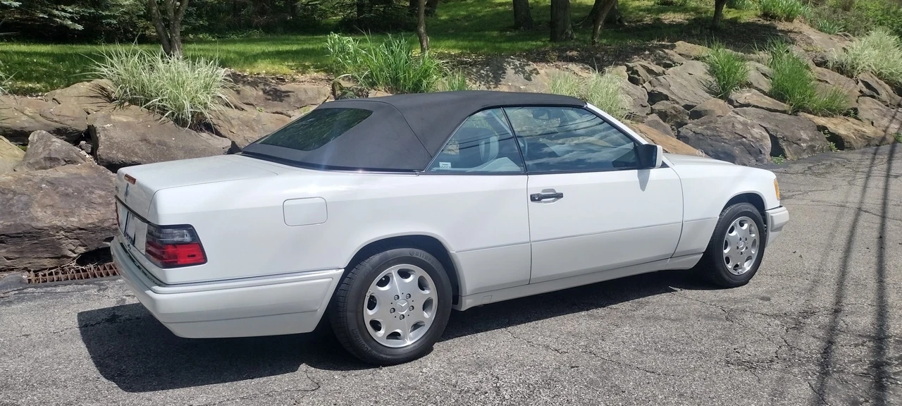 1995 Mercedes-Benz W124 E-Class - Image 21 of 31