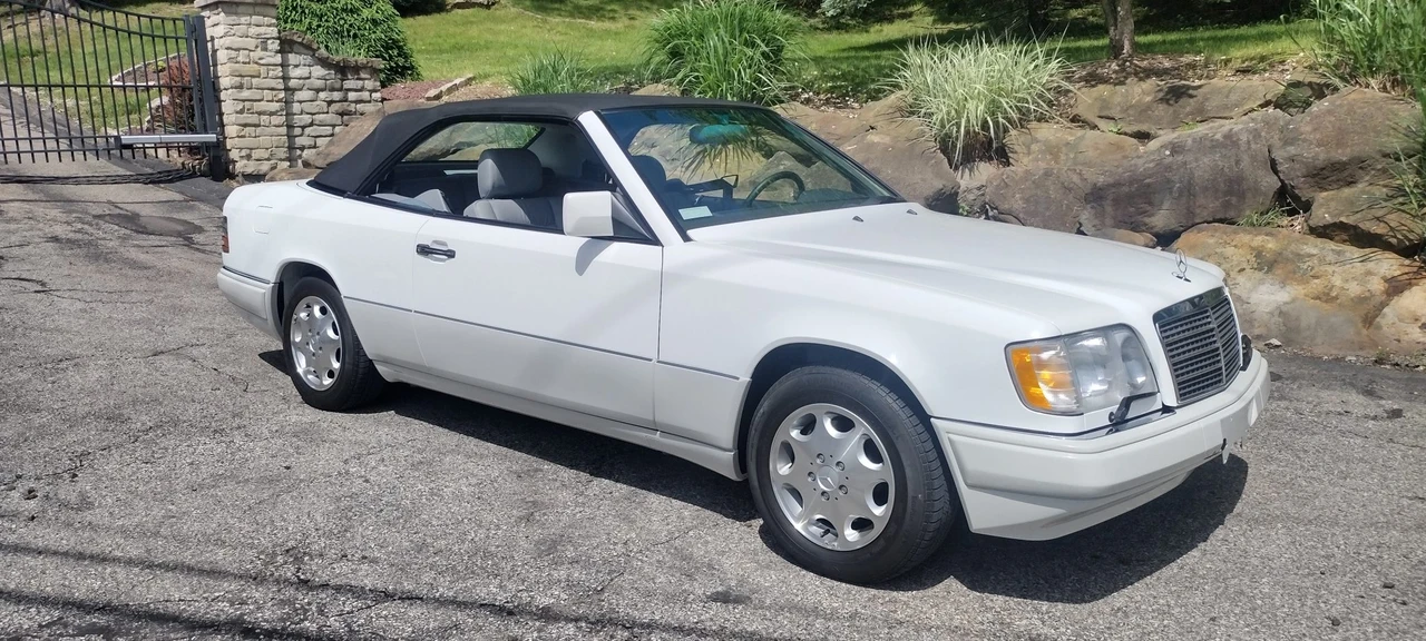 1995 Mercedes-Benz W124 E-Class - Image 25 of 31