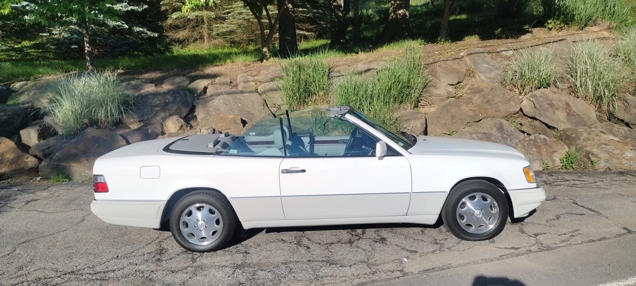 1995 Mercedes-Benz W124 E-Class - Image 9 of 31