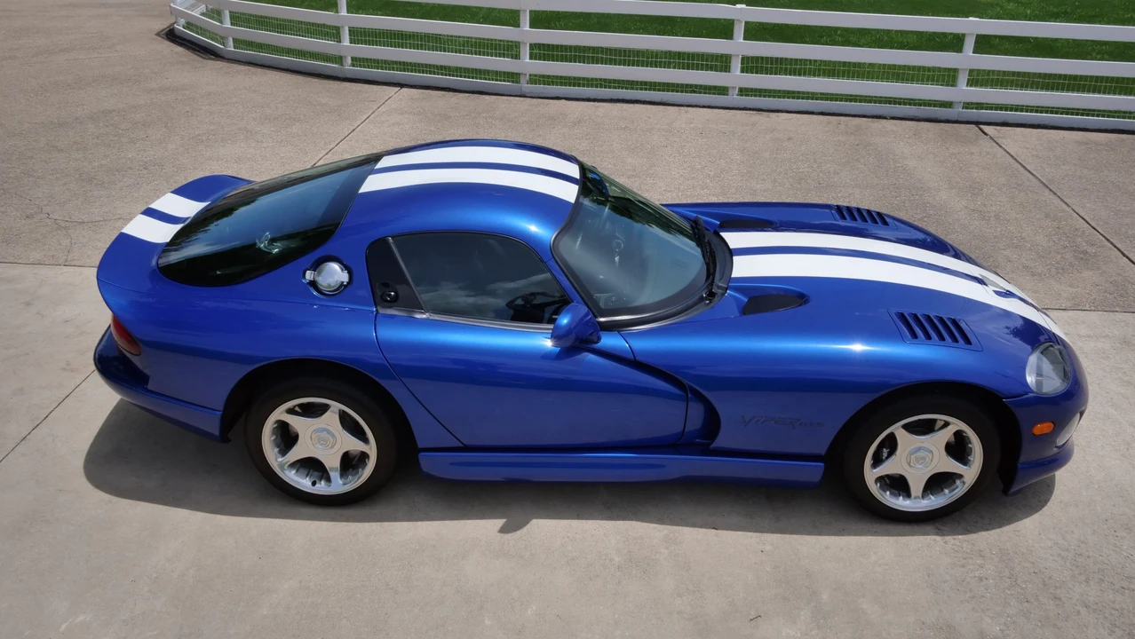 1996 Dodge Viper GTS 2nd Gen - Image 14 of 31