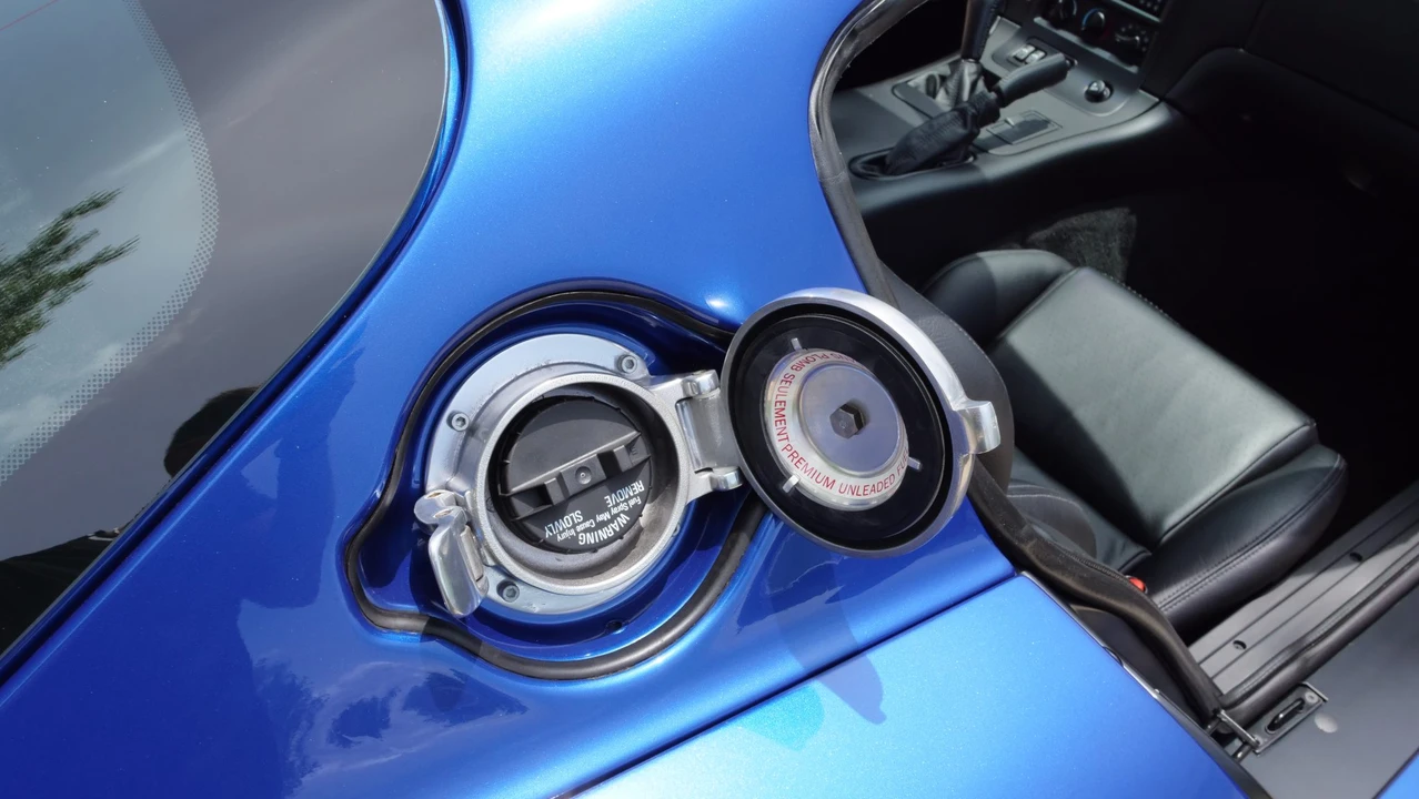 1996 Dodge Viper GTS 2nd Gen - Image 29 of 31