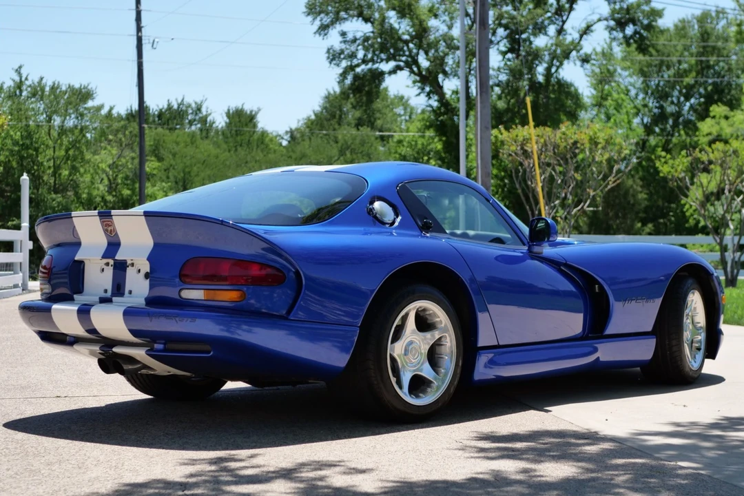 1996 Dodge Viper GTS 2nd Gen - Image 13 of 31