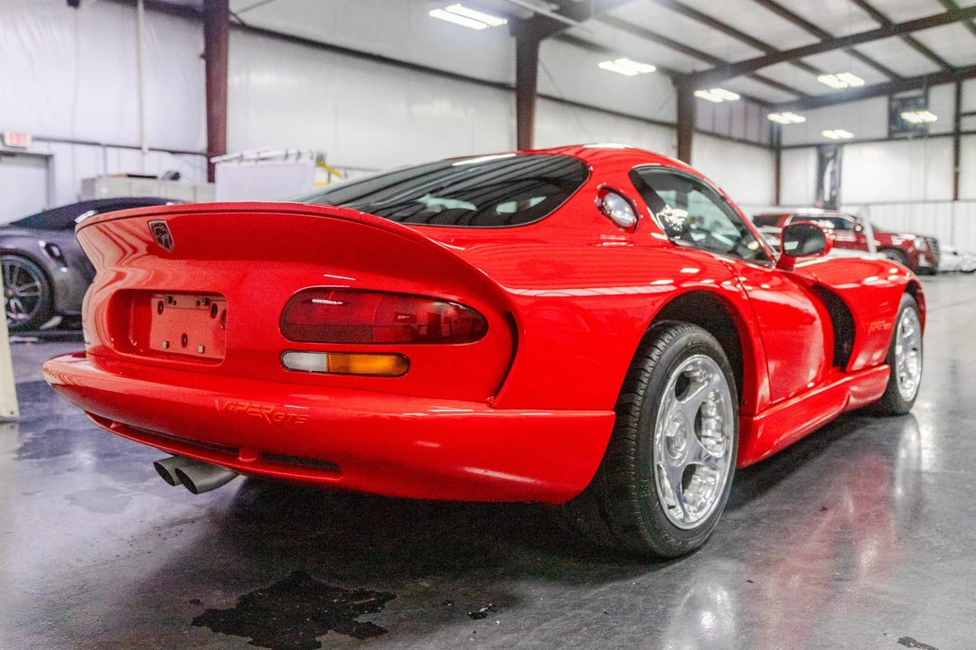 1997 Dodge Viper GTS 2nd Gen - Image 8 of 31