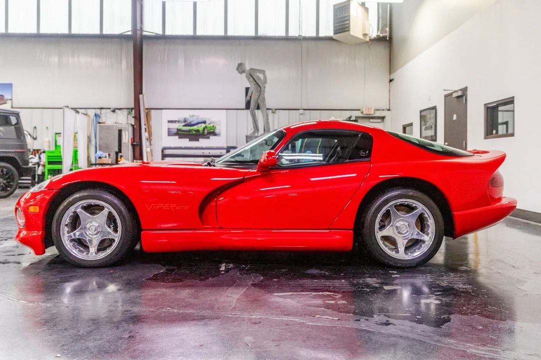 1997 Dodge Viper GTS 2nd Gen - Image 3 of 31