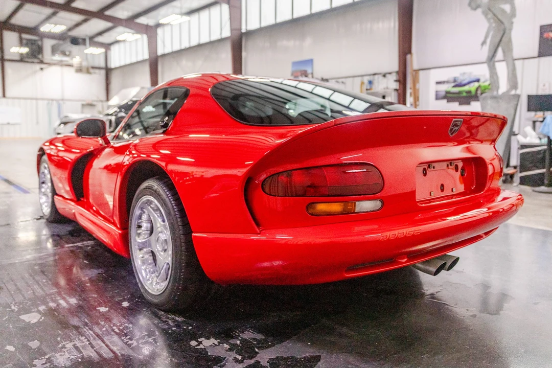 1997 Dodge Viper GTS 2nd Gen - Image 4 of 31