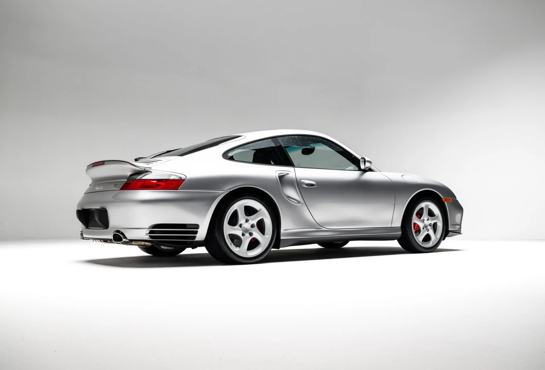 2001 Porsche 996 Turbo - Image 24 of 31