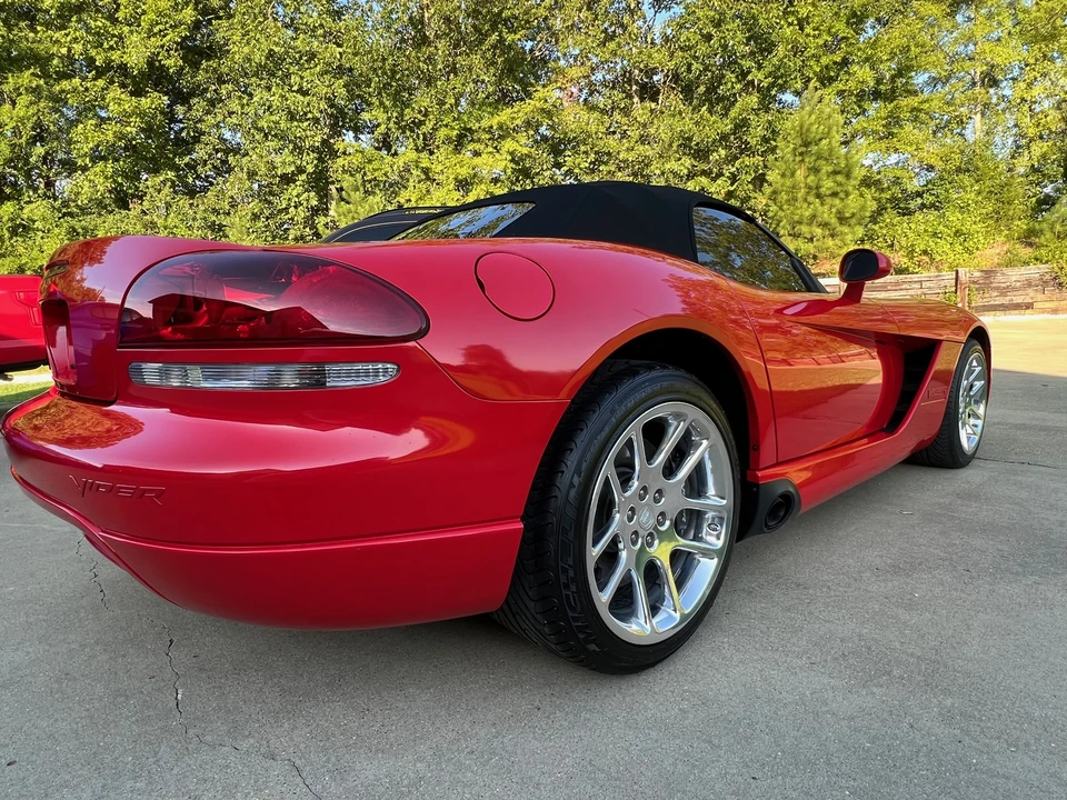 2003 Dodge Viper 3rd Gen - Image 12 of 31