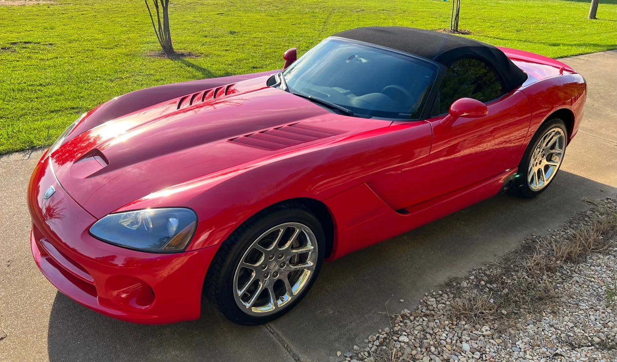 2003 Dodge Viper 3rd Gen - Image 2 of 31