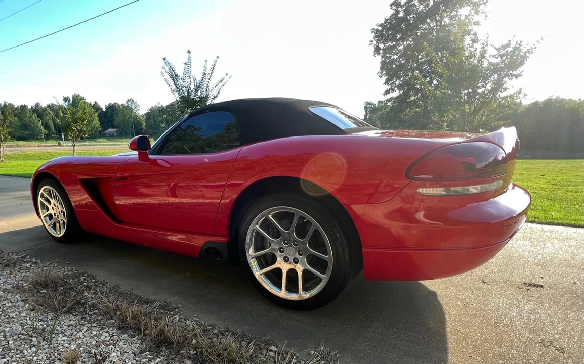 2003 Dodge Viper 3rd Gen - Image 3 of 31