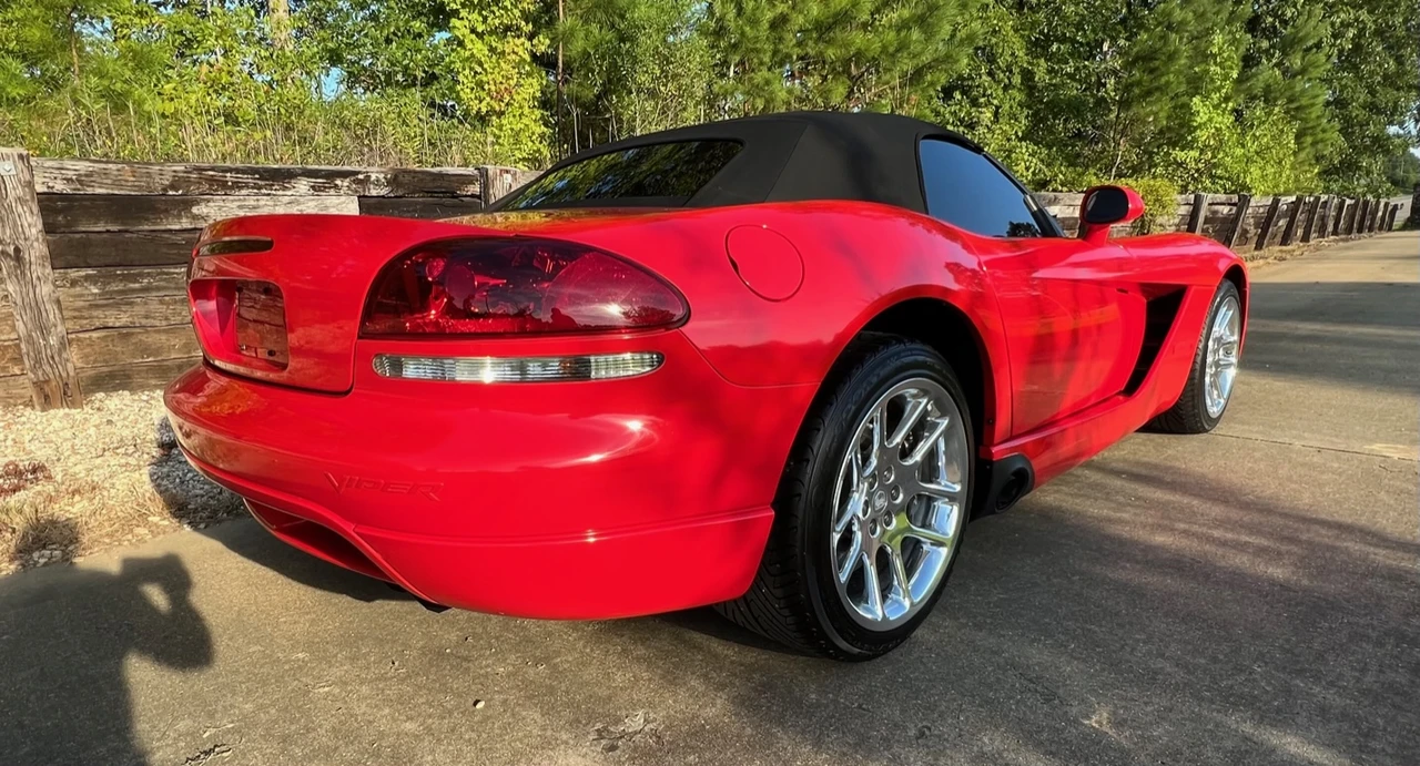 2003 Dodge Viper 3rd Gen - Image 9 of 31