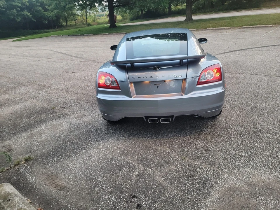 2005 Chrysler Crossfire - Image 17 of 31