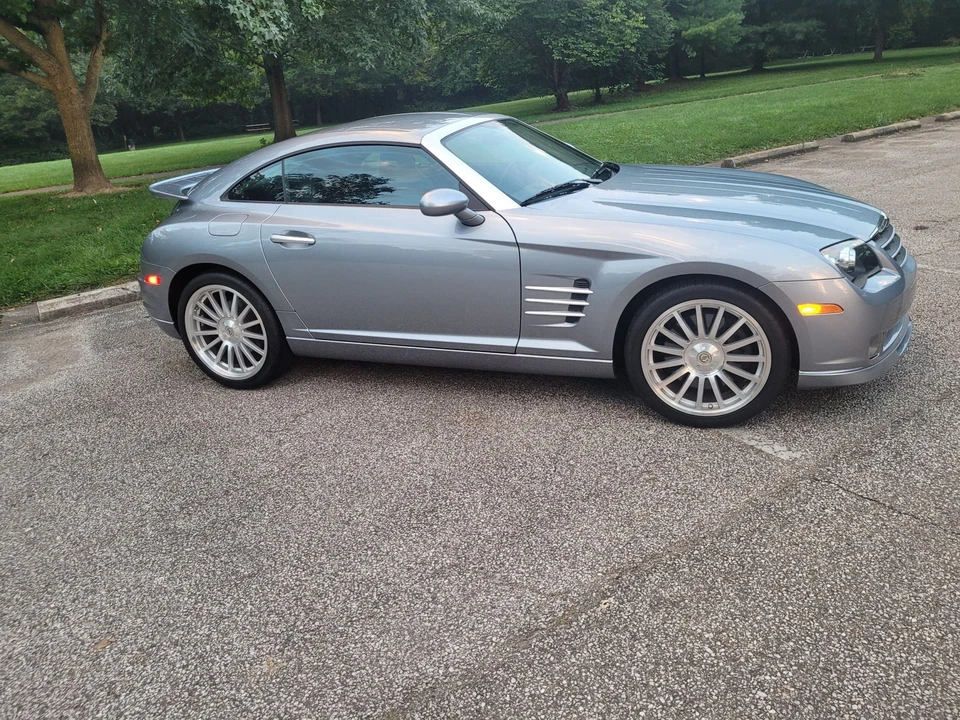2005 Chrysler Crossfire - Image 8 of 31