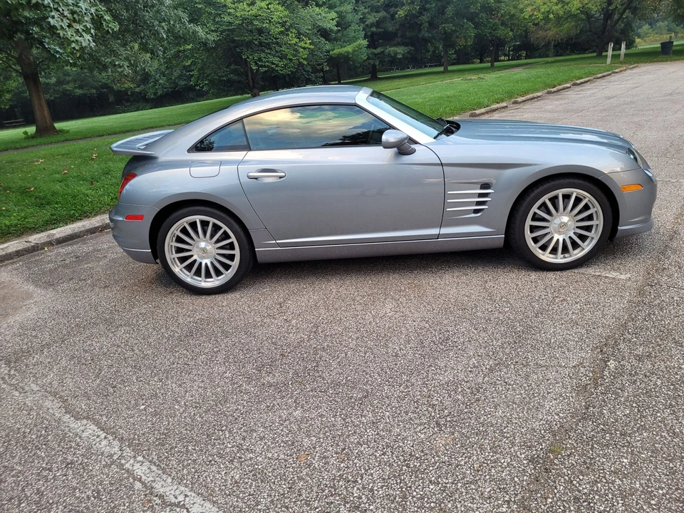 2005 Chrysler Crossfire - Image 9 of 31