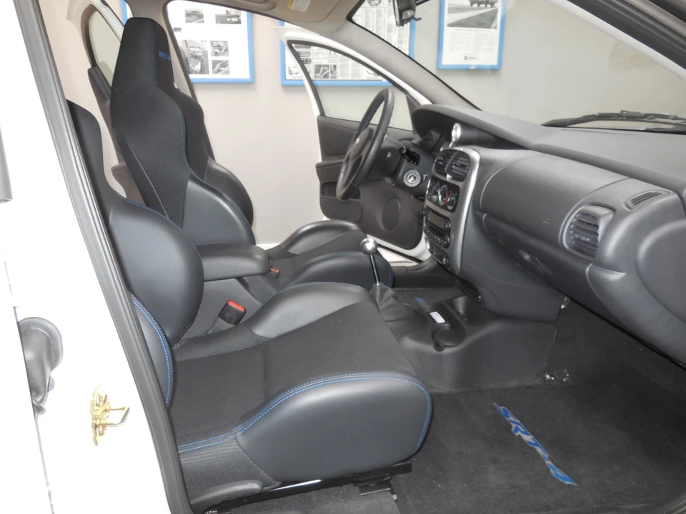 2005 Dodge Neon SRT-4 - Image 25 of 31