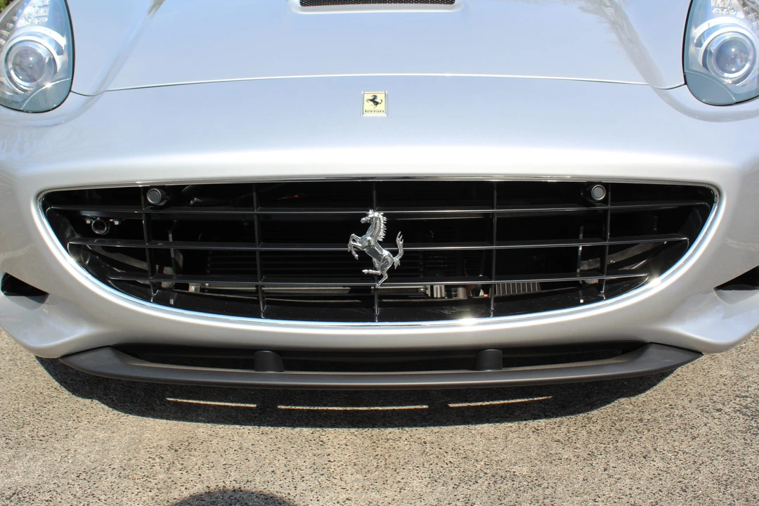 2010 Ferrari California - Image 22 of 31