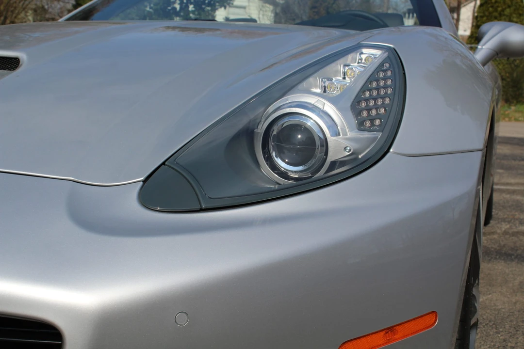 2010 Ferrari California - Image 26 of 31