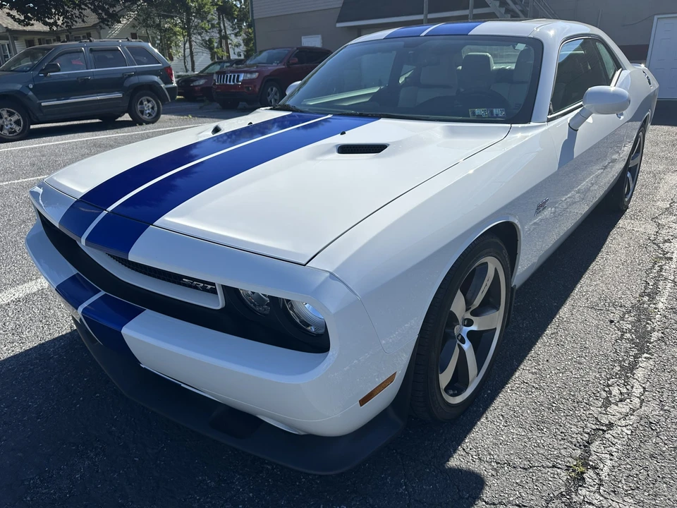 2011 Dodge Challenger SRT8 & 392 3rd Gen - Image 6 of 31