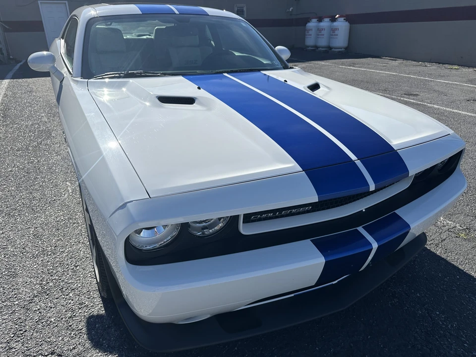 2011 Dodge Challenger SRT8 & 392 3rd Gen - Image 10 of 31