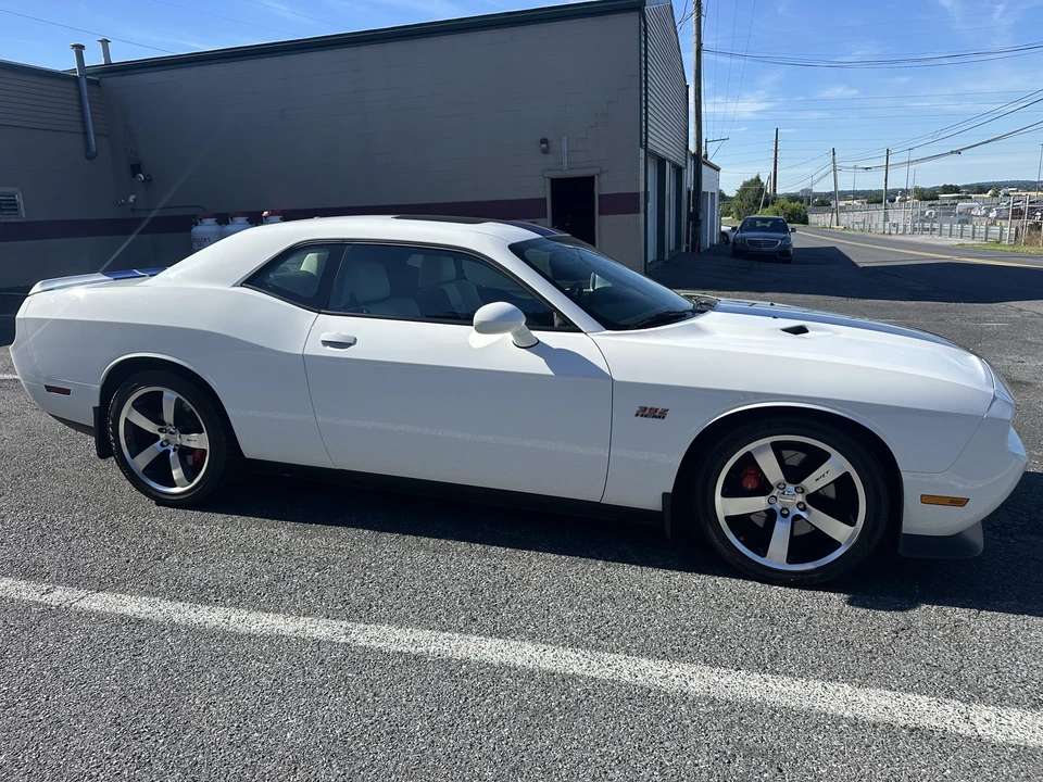 2011 Dodge Challenger SRT8 & 392 3rd Gen - Image 14 of 31