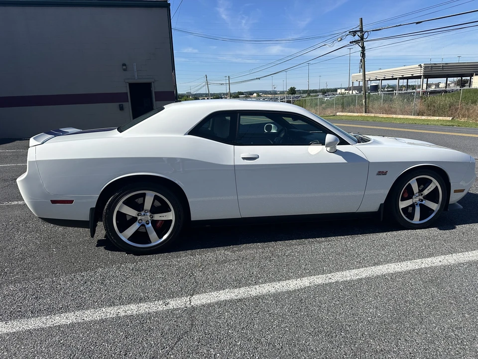 2011 Dodge Challenger SRT8 & 392 3rd Gen - Image 17 of 31