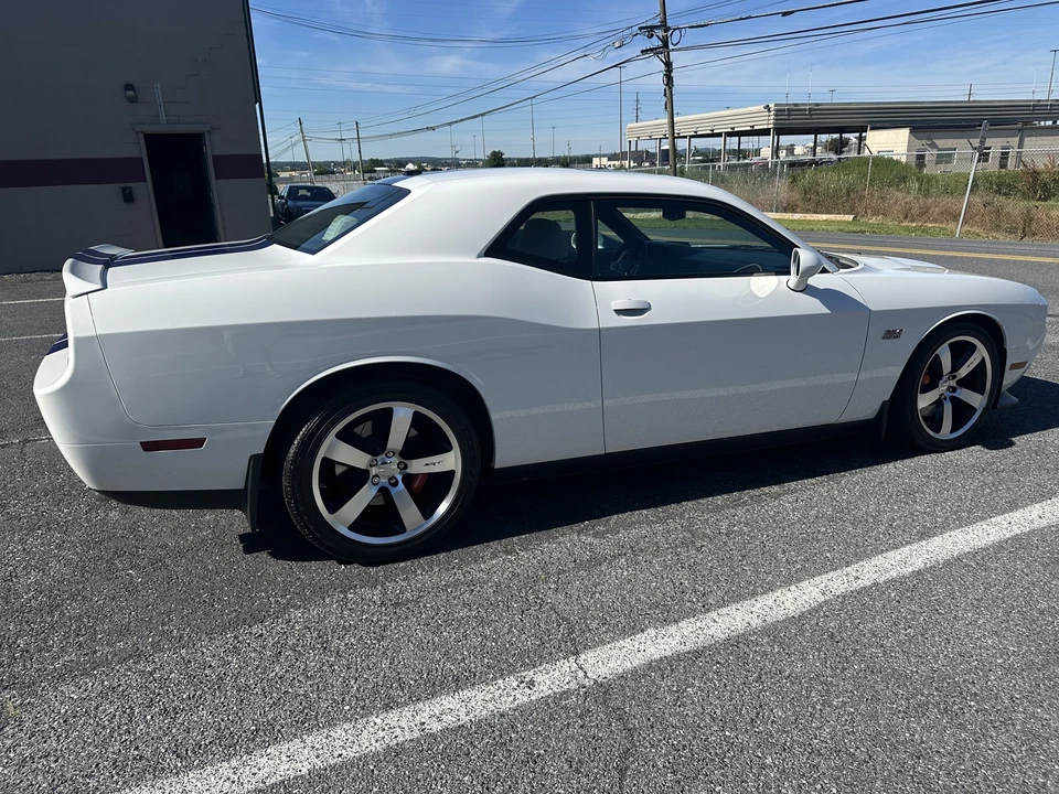 2011 Dodge Challenger SRT8 & 392 3rd Gen - Image 18 of 31