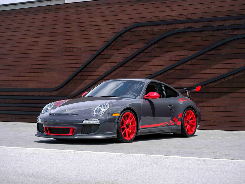 2011 Porsche 997 GT3 RS - Image 6 of 31