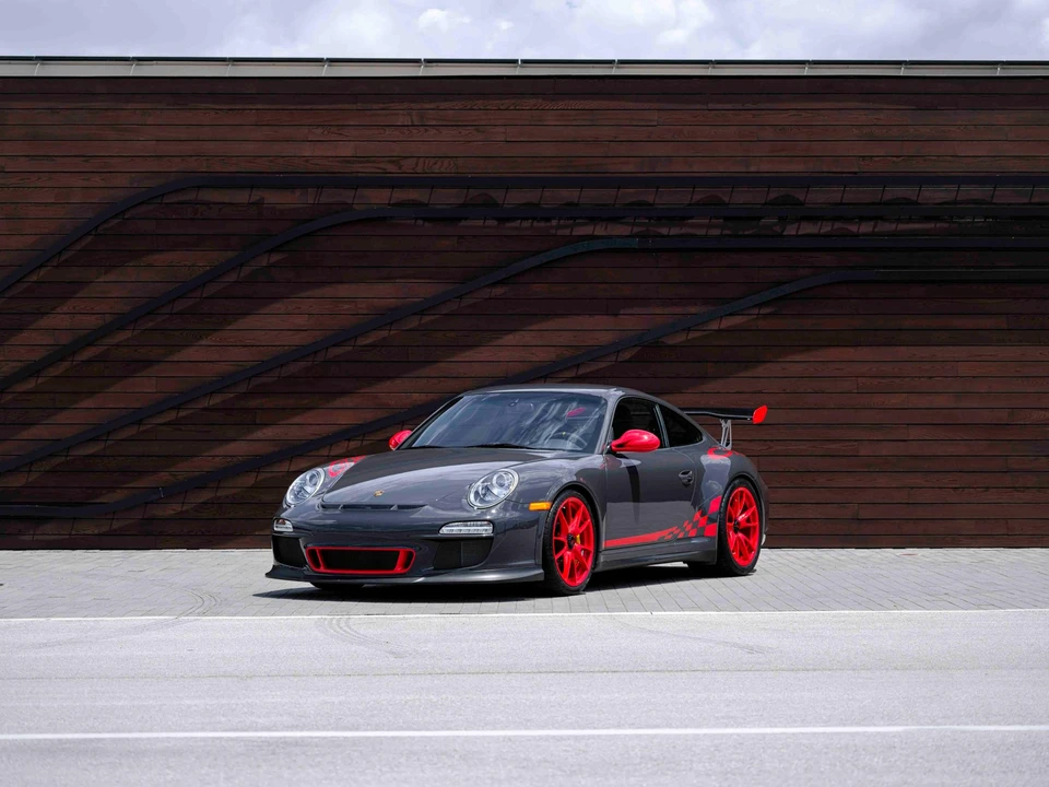 2011 Porsche 997 GT3 RS - Image 7 of 31