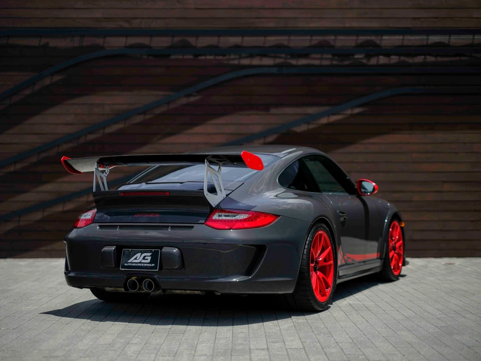 2011 Porsche 997 GT3 RS - Image 31 of 31