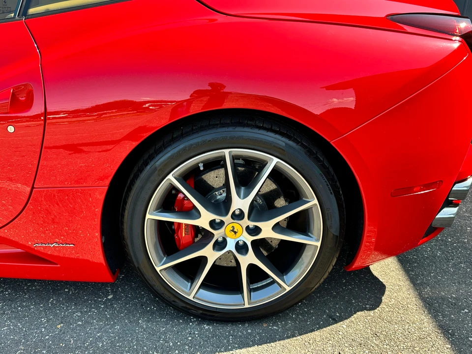 2013 Ferrari California - Image 28 of 31