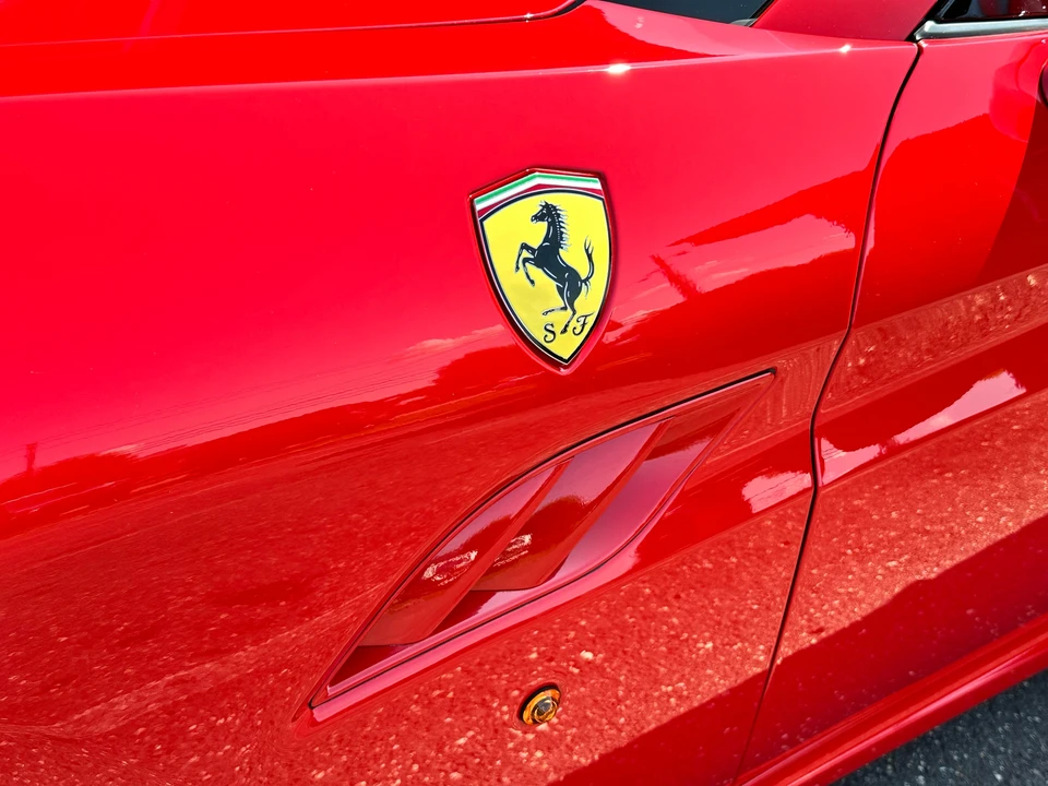 2013 Ferrari California - Image 26 of 31