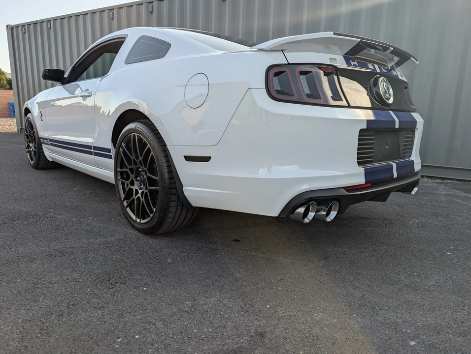 2014 Ford S197 II Shelby Mustang GT500 - Image 12 of 31