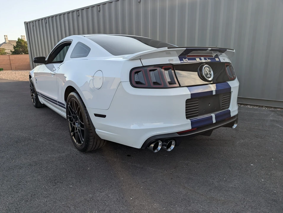 2014 Ford S197 II Shelby Mustang GT500 - Image 13 of 31
