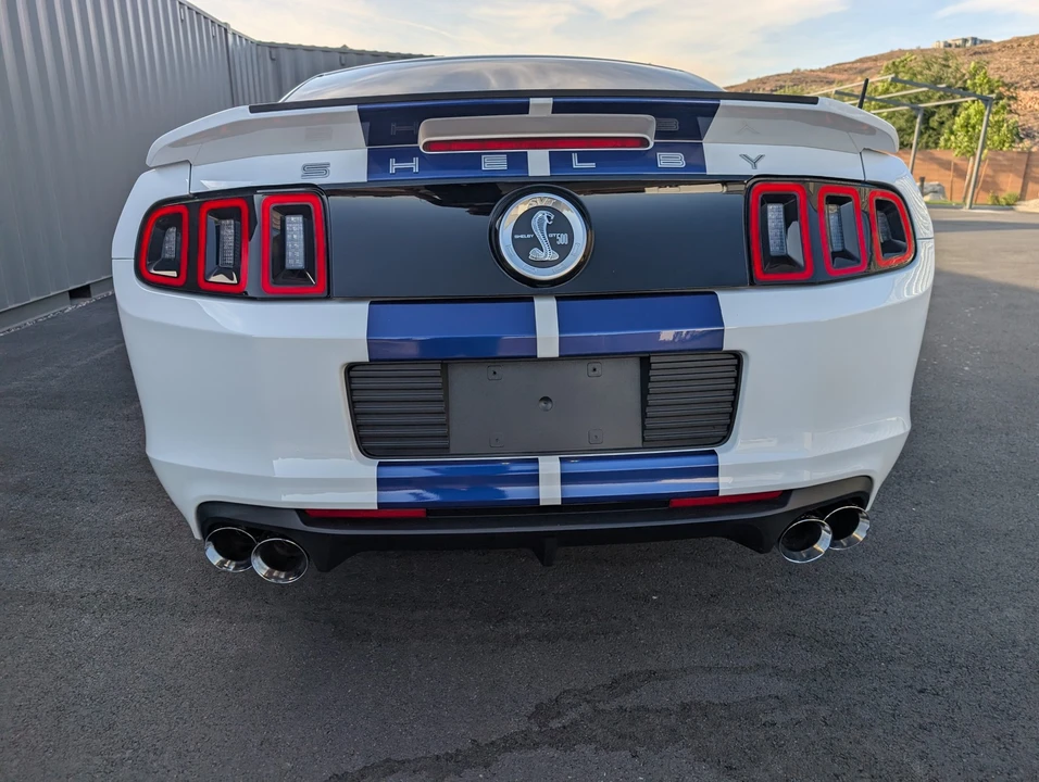 2014 Ford S197 II Shelby Mustang GT500 - Image 15 of 31
