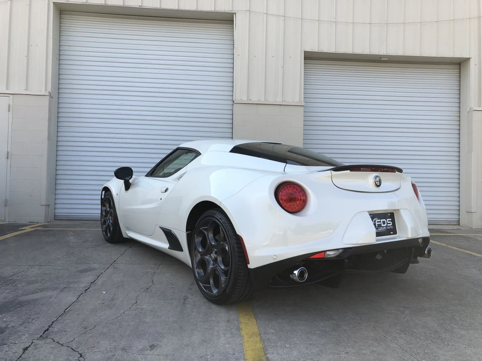 2015 Alfa Romeo 4C Coupe - Image 6 of 31