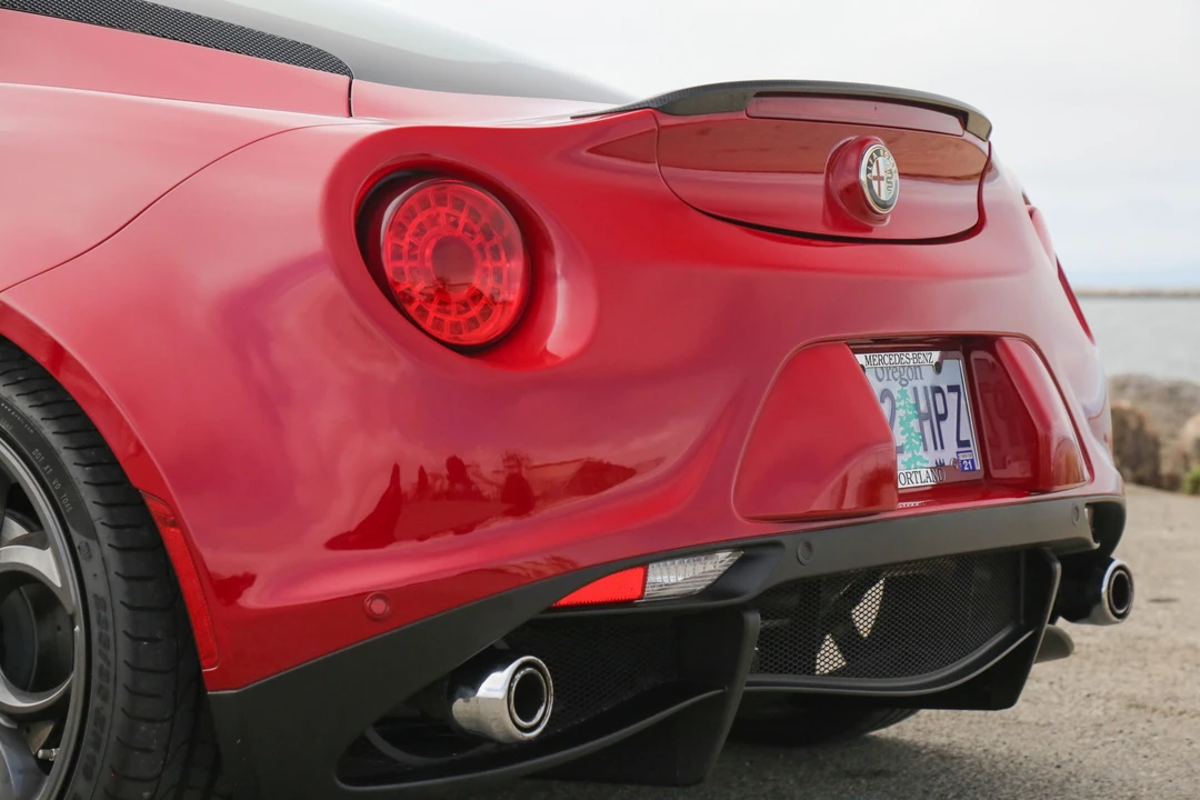 2015 Alfa Romeo 4C Coupe - Image 31 of 31