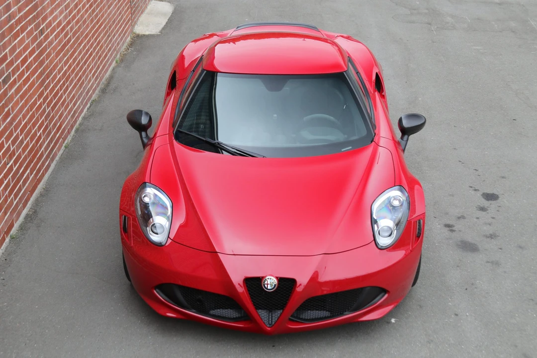 2015 Alfa Romeo 4C Coupe - Image 16 of 31