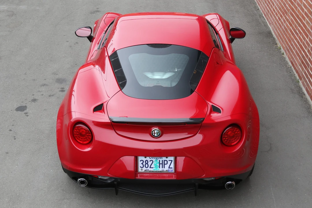 2015 Alfa Romeo 4C Coupe - Image 20 of 31