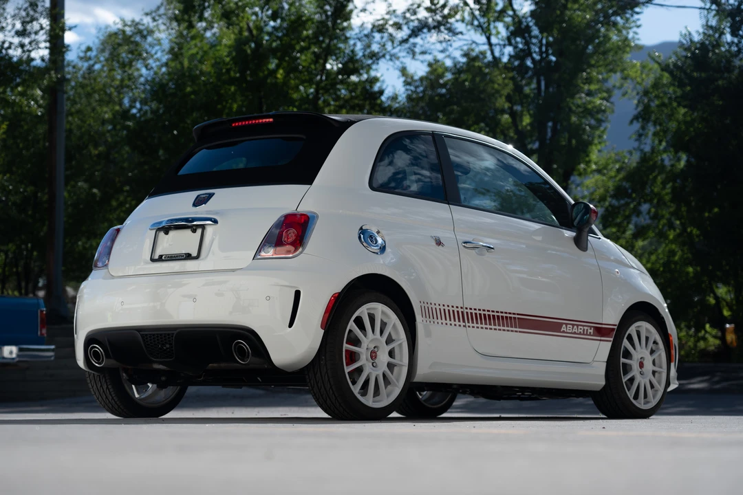 2015 Fiat Abarth 500 - Image 14 of 31