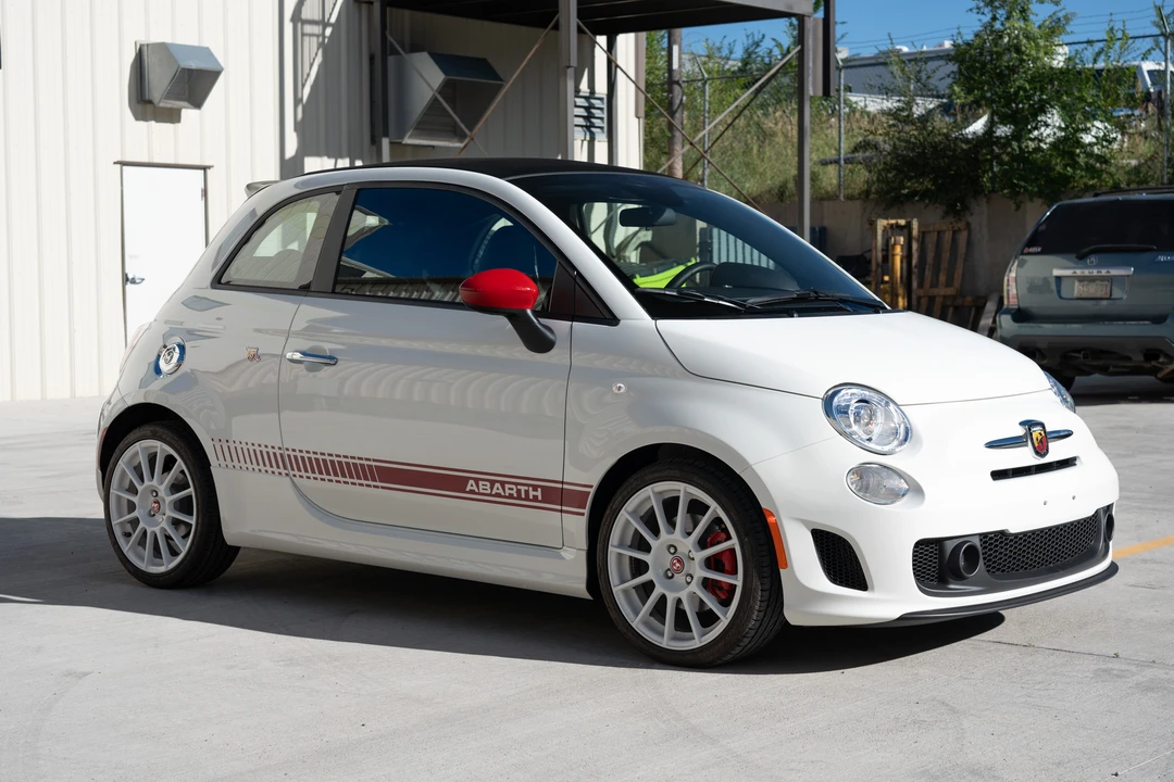 2015 Fiat Abarth 500 - Image 16 of 31