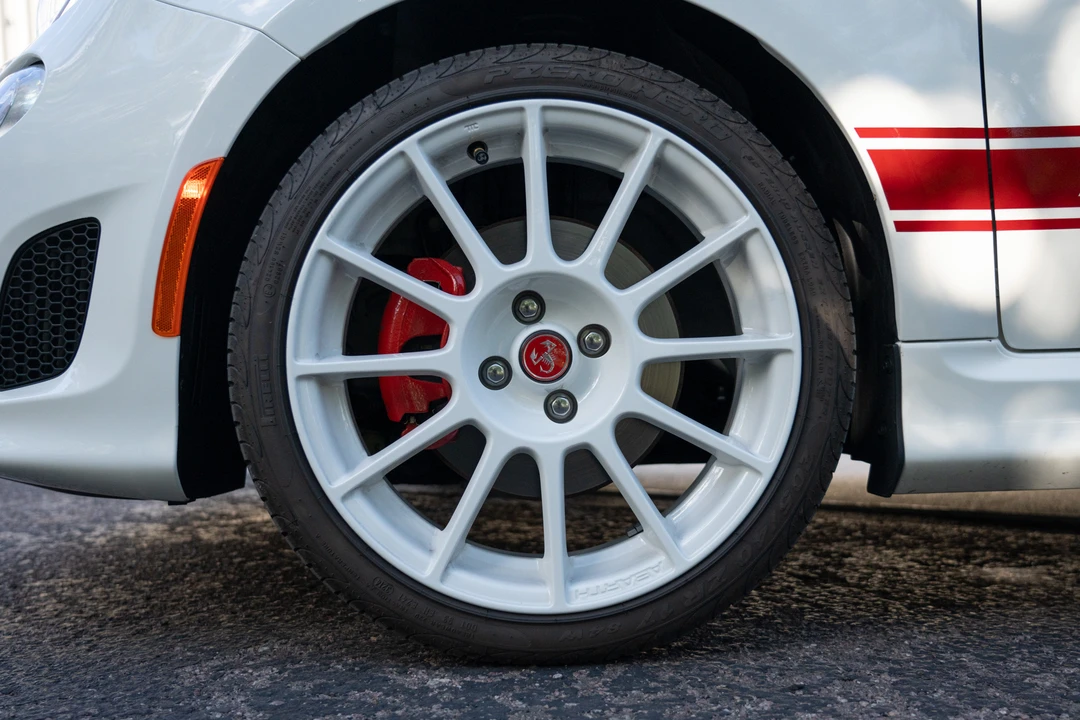 2015 Fiat Abarth 500 - Image 22 of 31
